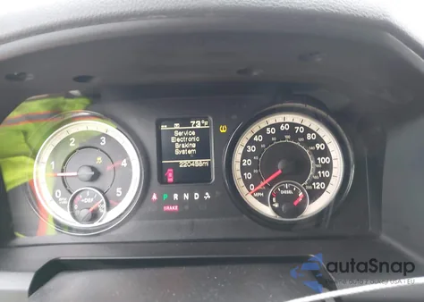 2018 Ram 2500 Slt 4X4 6'4 Box from USA, damaged, VIN 3C6UR5DL9JG204986